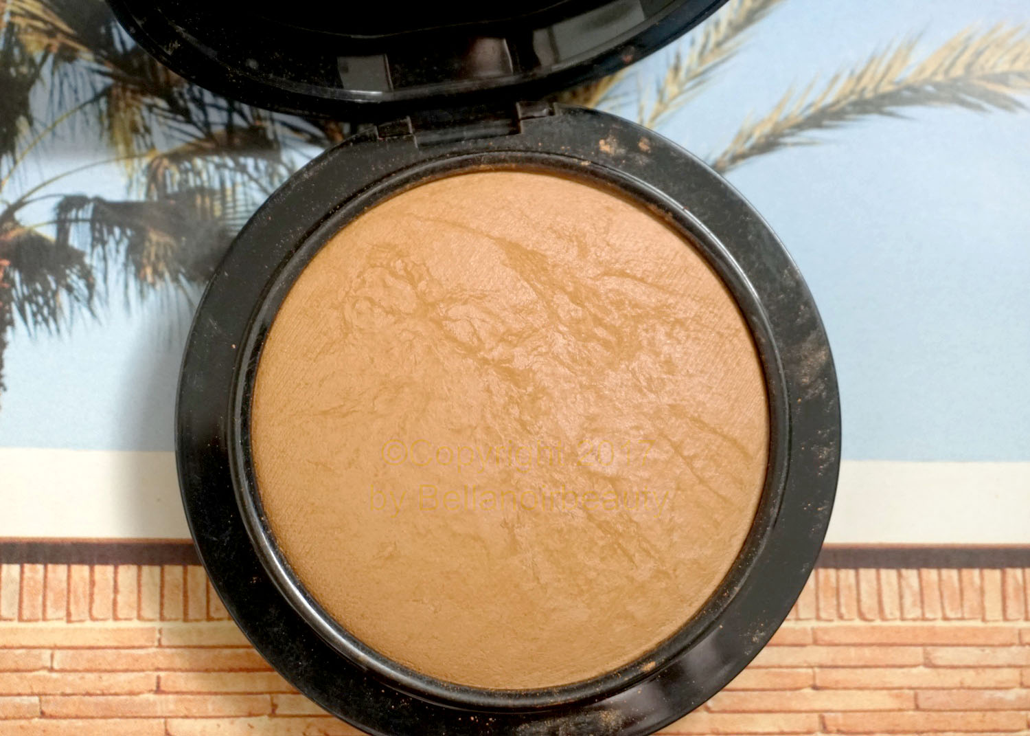 Summertime Foundation Review: MAC Mineralize SkinFinish Natural Powder | BELLA BEAUTY